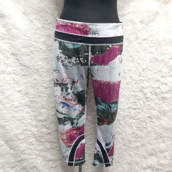 Lululemon Women's Run Inspire Crop II Luxtreme Pigment Wave Black Leggings 10 - Picture 1 of 8